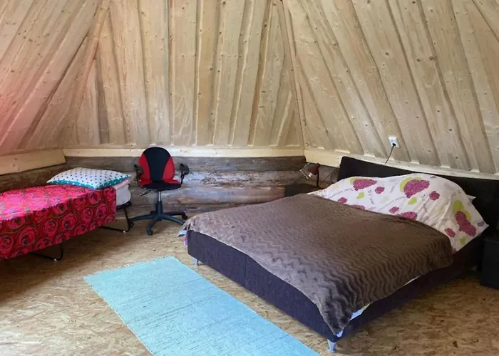 Kakulaane Tourism Farm 3*